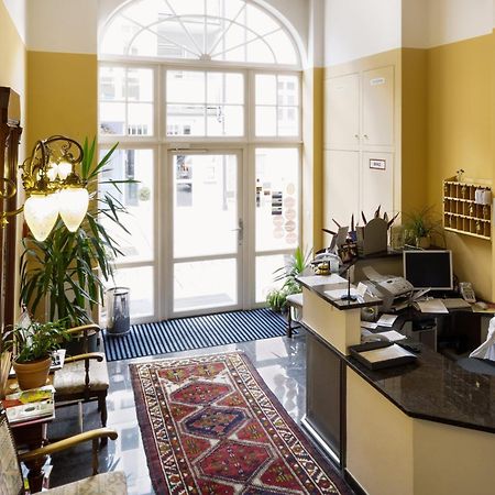 Hotel Garni Am Markt - Businesshotel - Fruehstuecksbuffet - Fahrradabstellplatz - Hunde Willkommen Neustadt bei Coburg Eksteriør billede
