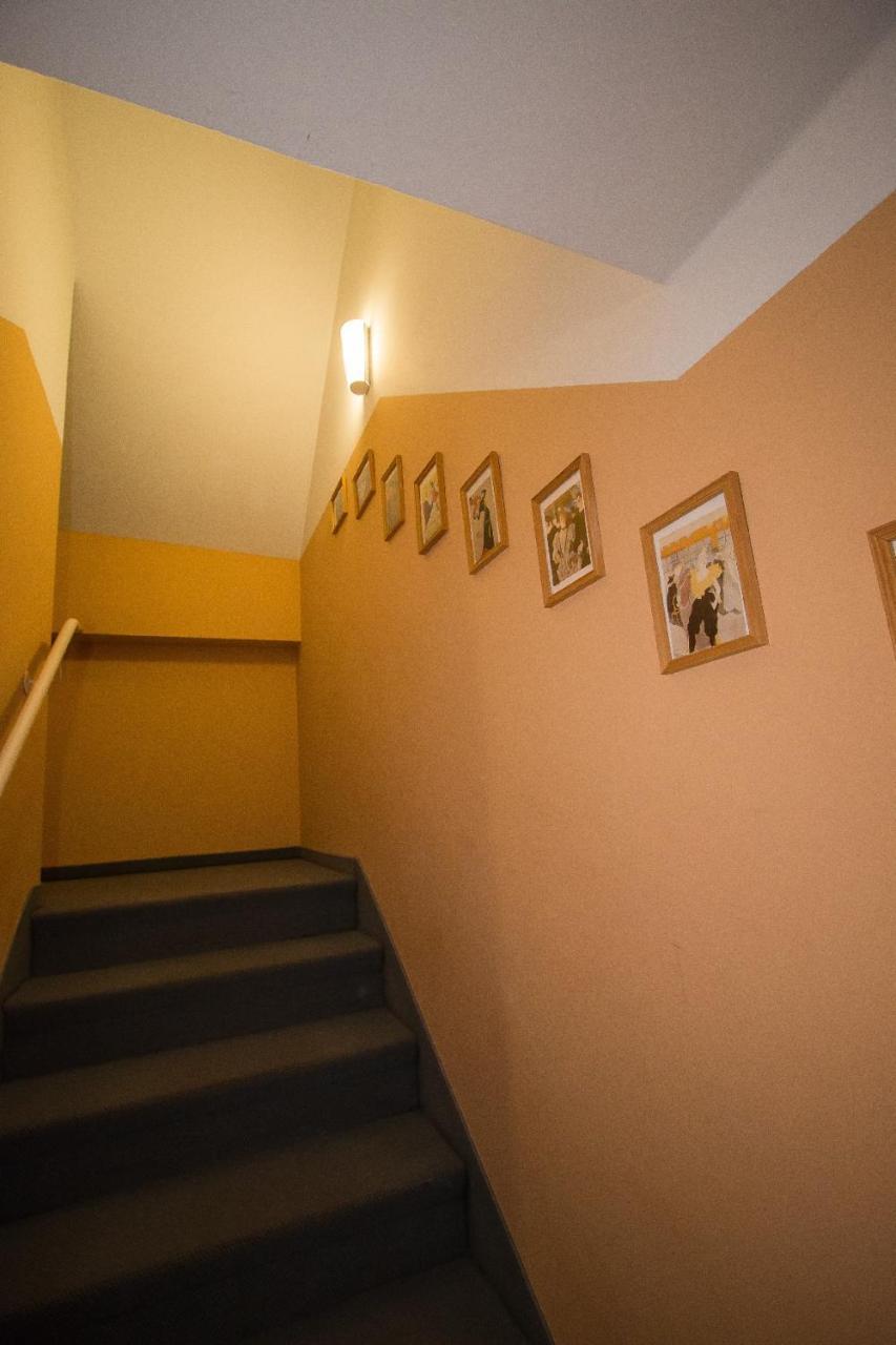 Hotel Garni Am Markt - Businesshotel - Fruehstuecksbuffet - Fahrradabstellplatz - Hunde Willkommen Neustadt bei Coburg Eksteriør billede